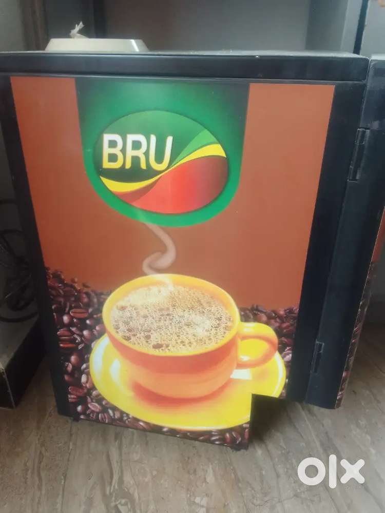 BRU INSTANT COFFEE MACHINE