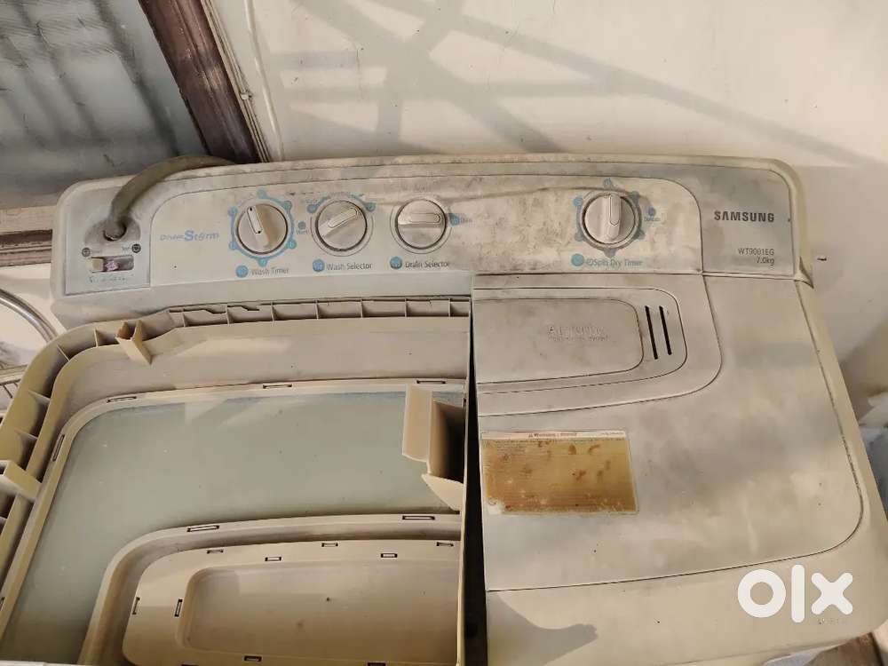 Air Conditioner window and Washing Machine Semi automatic