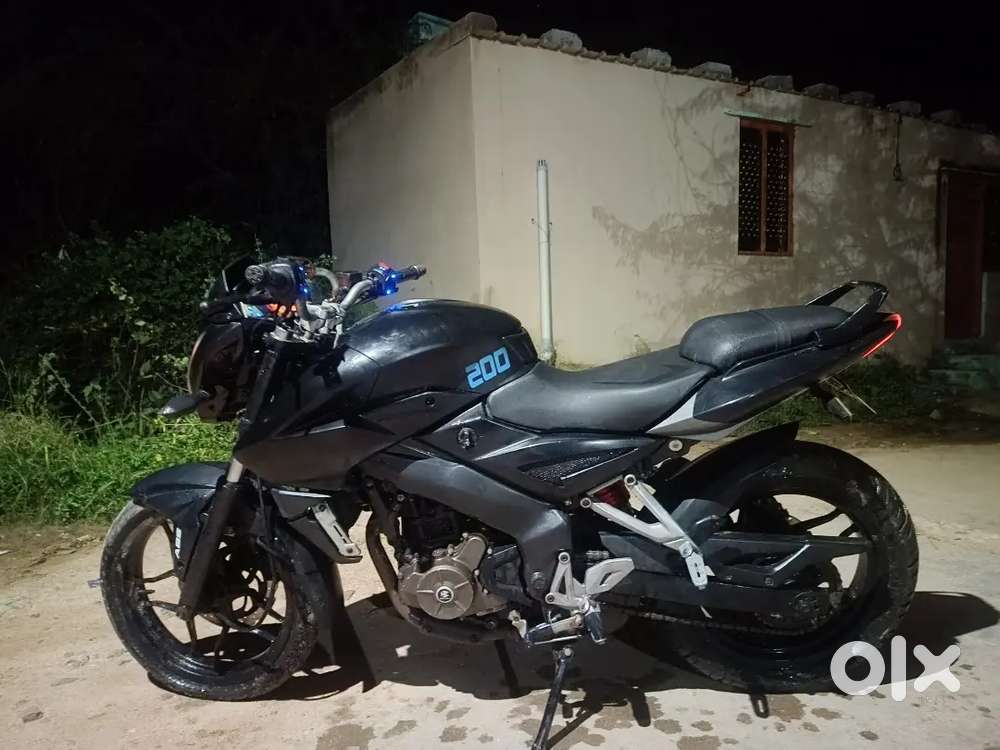 Pulsar NS 200 good condition BS3 2023 model