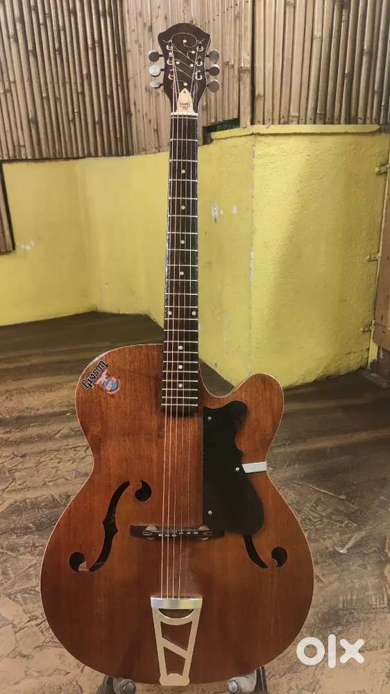 Guitar for sell urgent