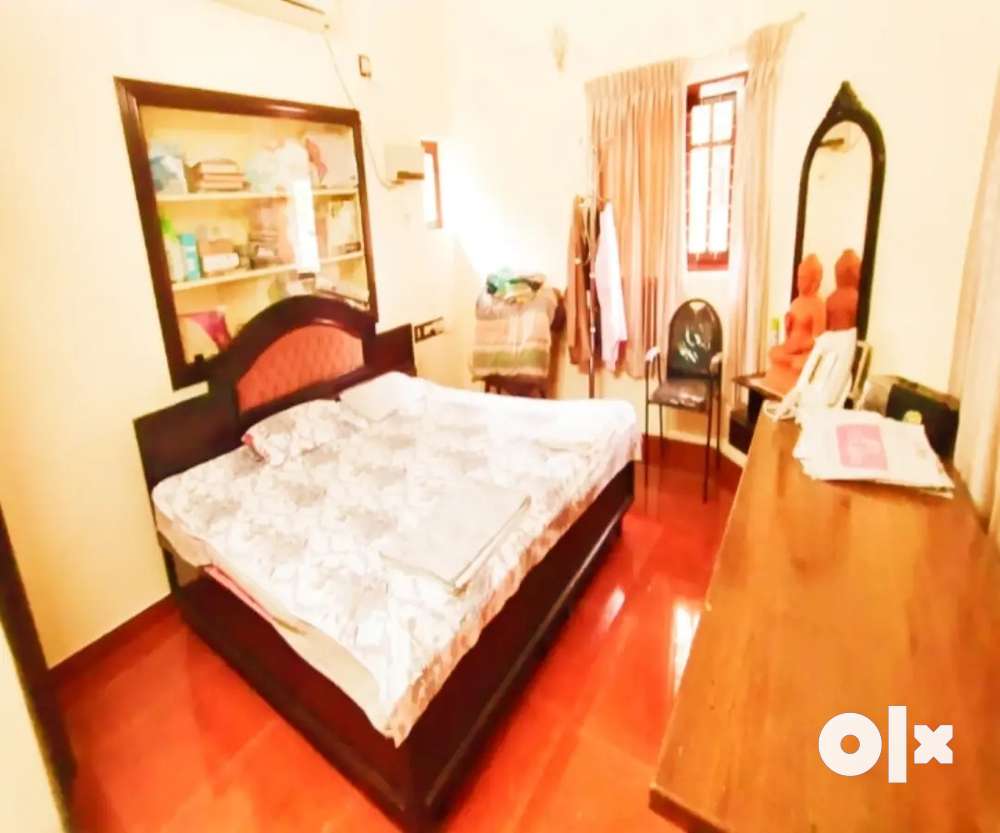 3 BEDROOM FURNISHED INDIPENDENT HOUSE RENT NEAR PUNKKUNNAM THRISSUR.