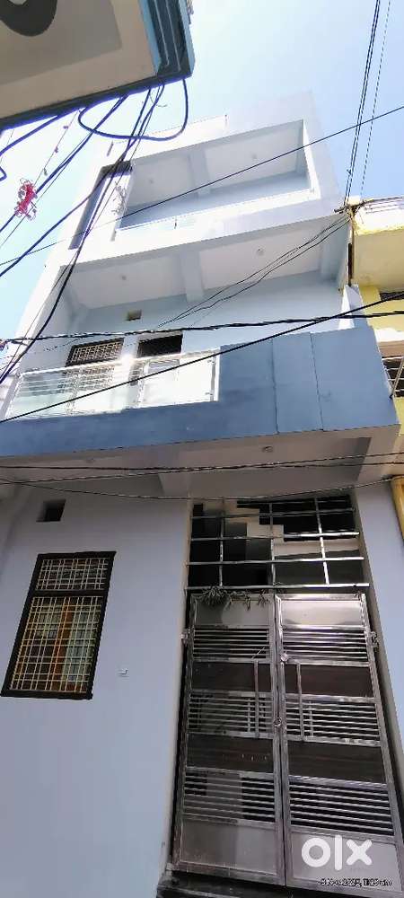Room Rent House main Road par