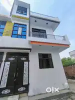 57 gaj corner makaan divine public school ke bagal mein