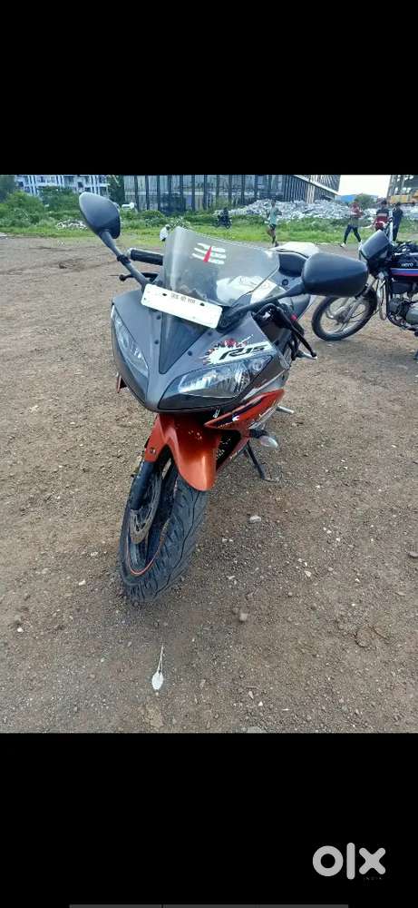 R15 v2  2018