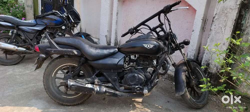 Bajaj avenger 160 less drive modified