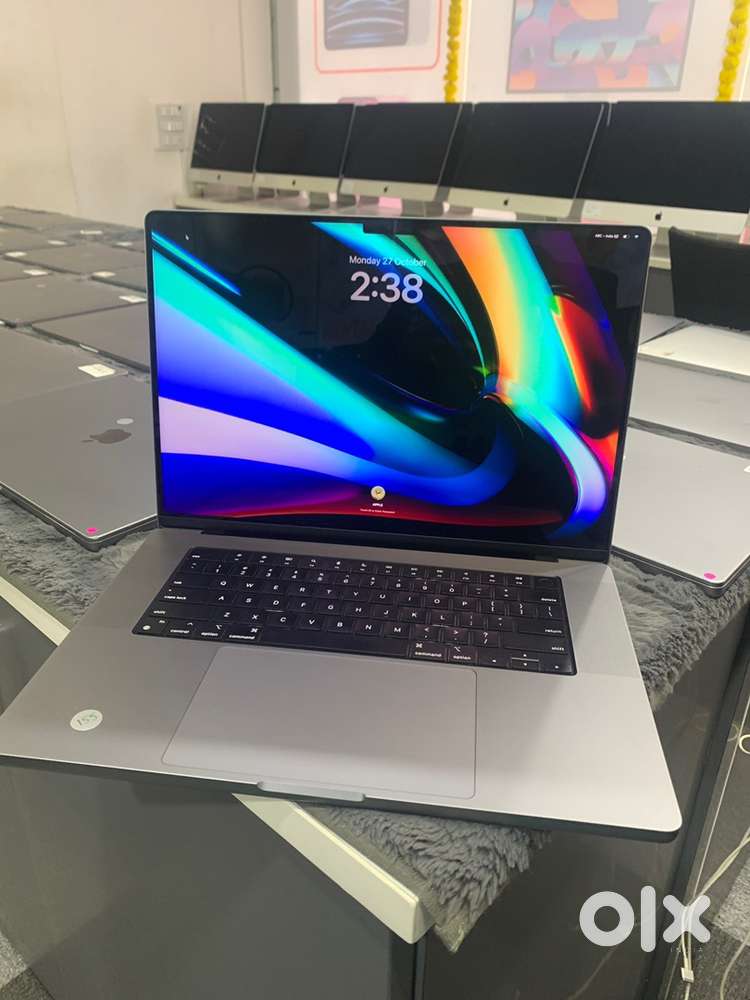 Macbook pro M1 pro 16inch/A2485/32GB/512GB SSD/Good working/With Bill