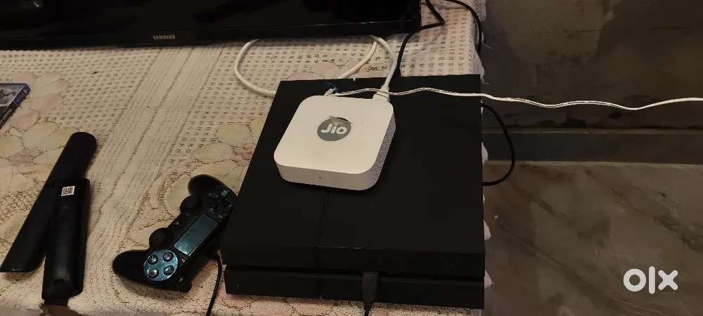 Ps4 fat  3 game rdr2 watchdog 2