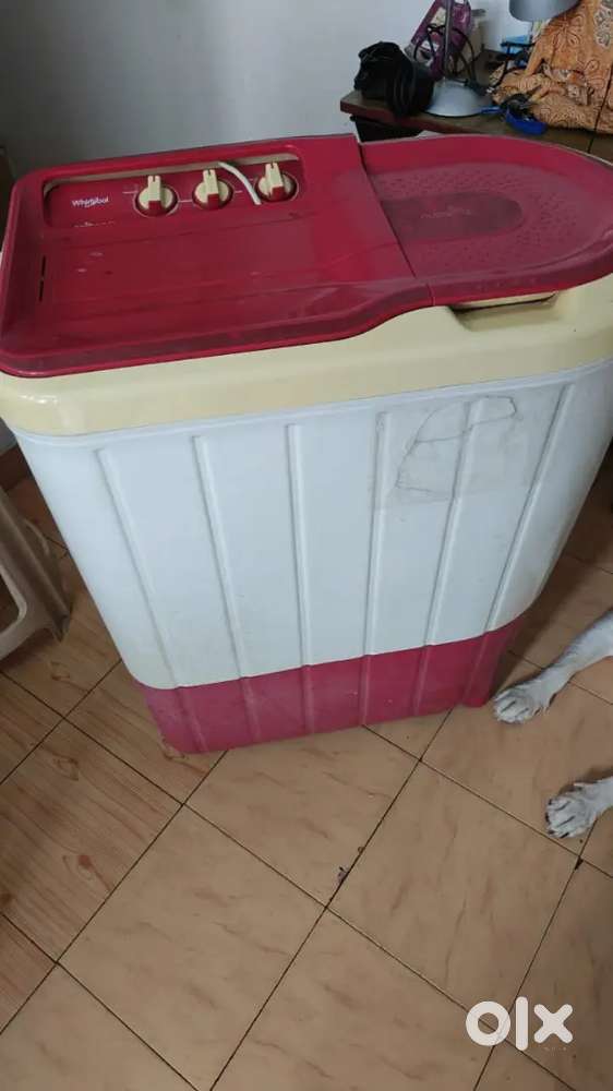 Whirlpool semi automatic 6kg