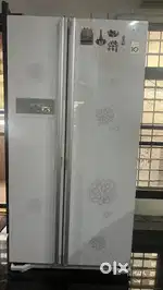 LG side by side Door Fridge