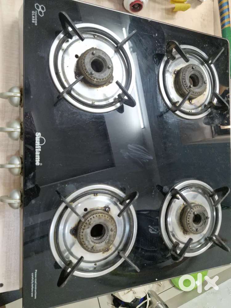 4 burner gas stove