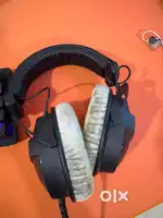 beyerdynamics DT-770 PRO Ohm studio headphones