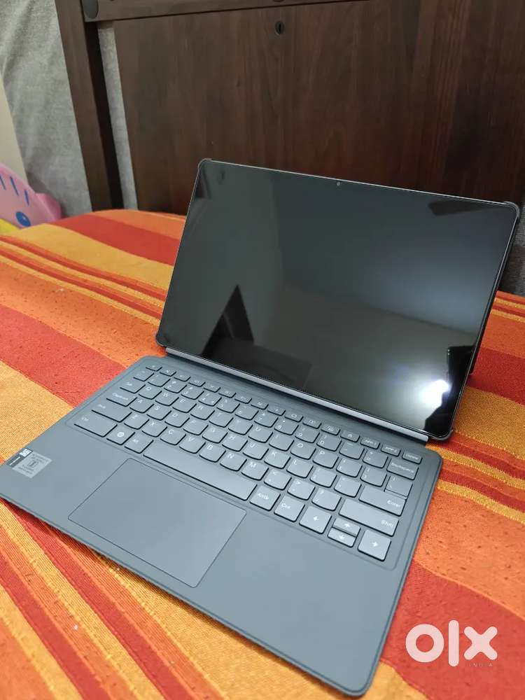 Selling my 2 months old Lenevo Idea Pad Pro Tablet with Keyboard free