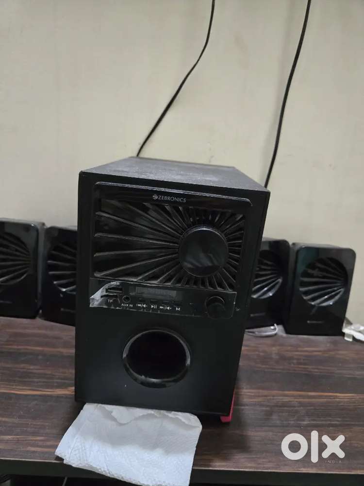 Home Theater 4.1 Zebronics Bluetooth