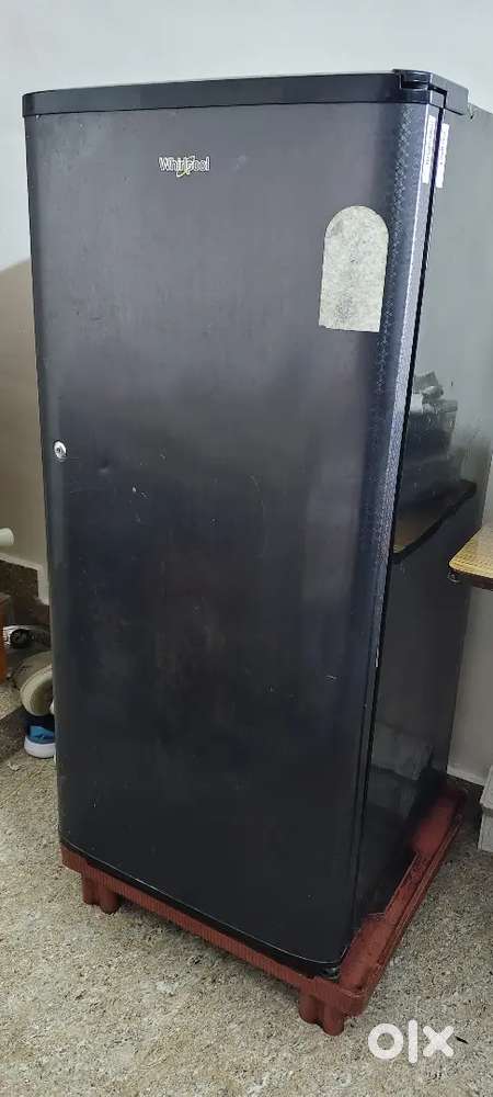 190L Whirlpool 3 star fridge