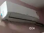 Hitachi 2 ton AC 2 years old