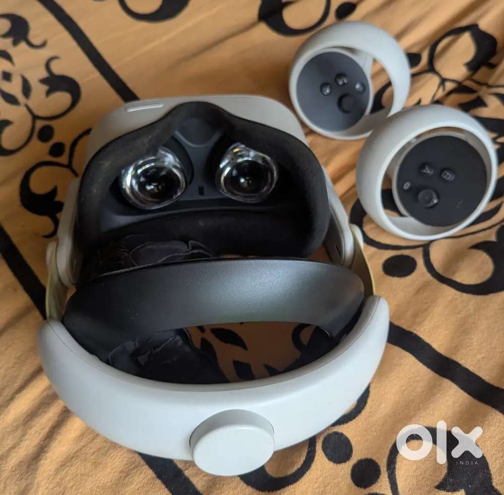 Meta Oculus 2 in excellent working condition