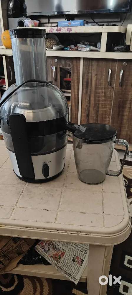 Philips Viva 800 w Collection HR1863/20 2-Litre Juicer