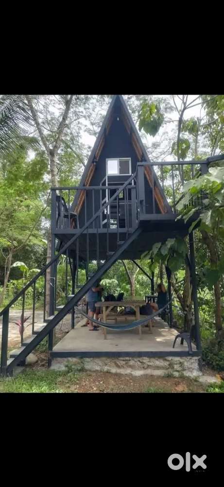 Welding fabrication sq feet 110