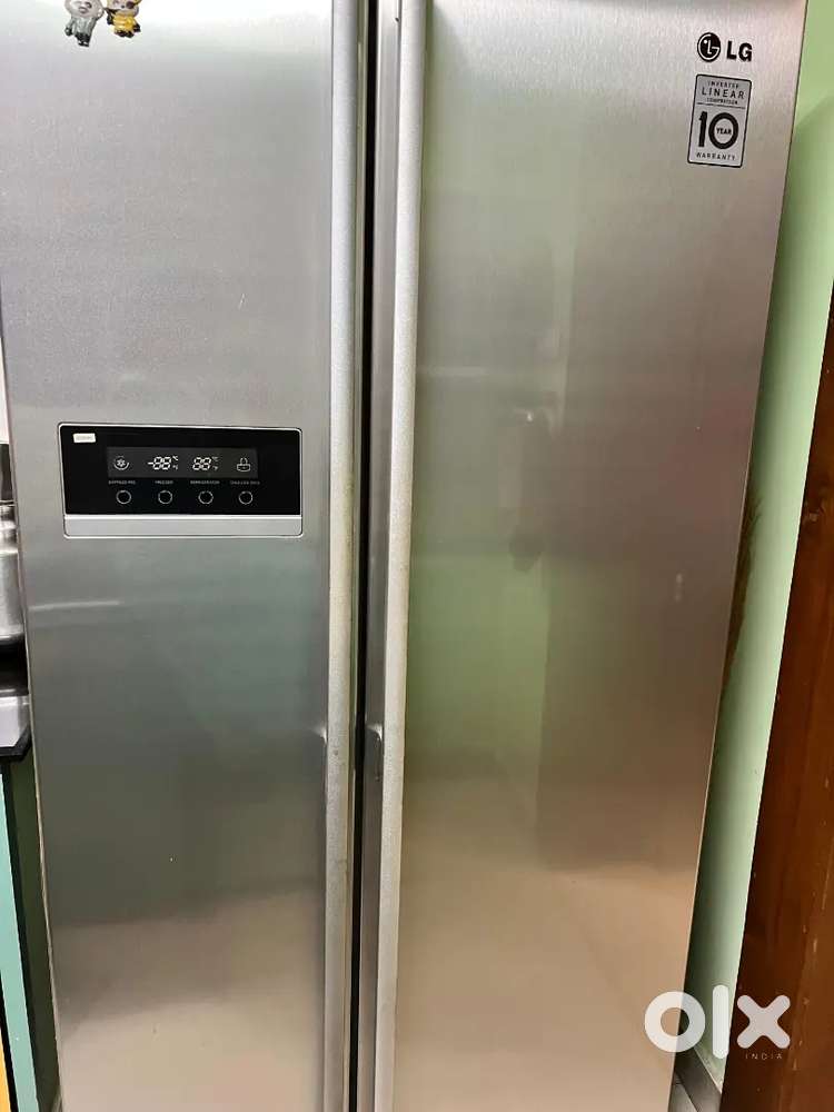 LG 567L double door refrigerator