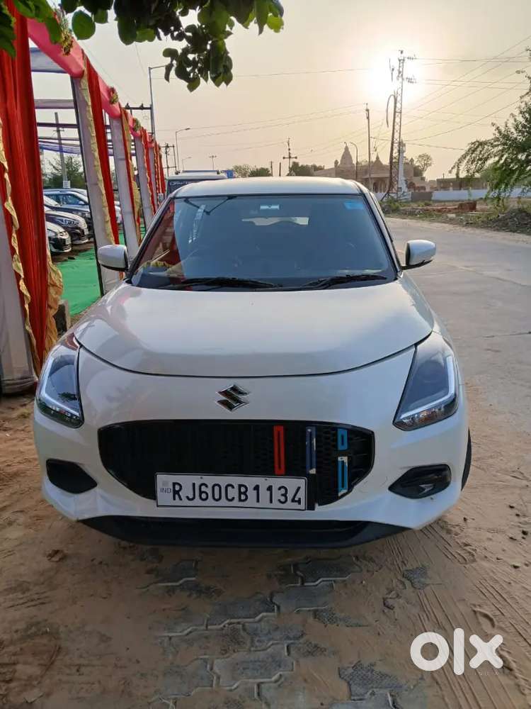 ,push button start,well condition,service record,insurance,tyre 50%