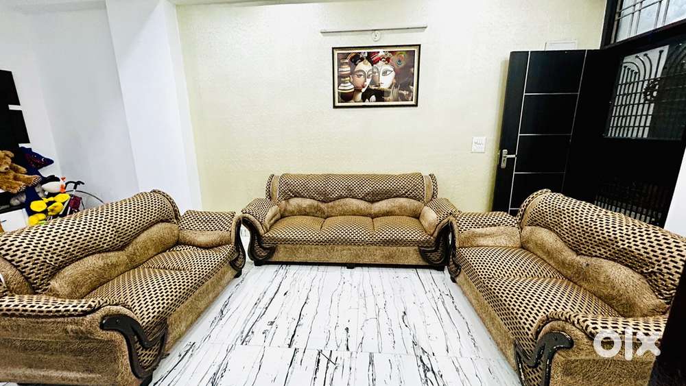 7 seater sofa