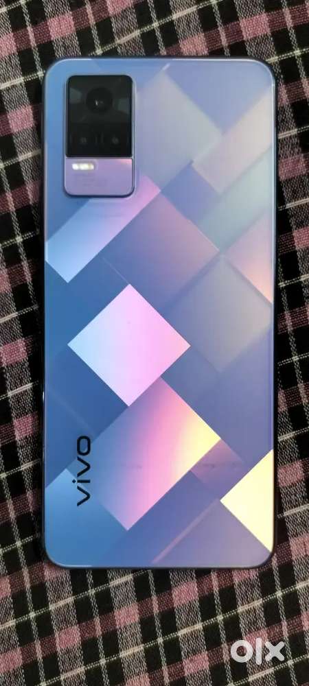 New phone le liya hai phone bechna hai