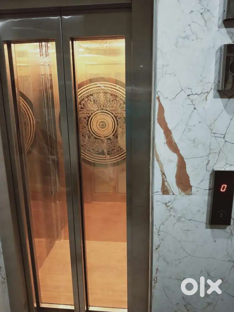 Urgent required female flatmates