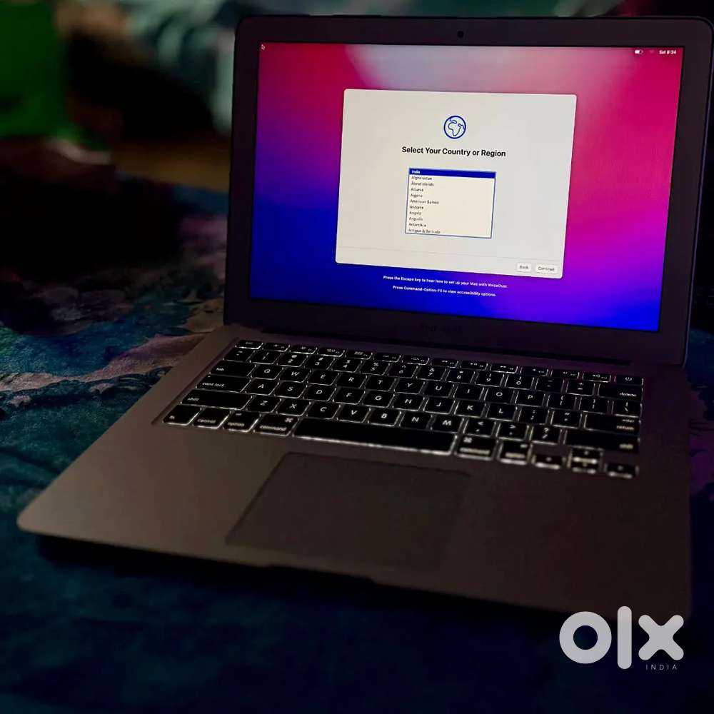 MacBook Air (Untouched)