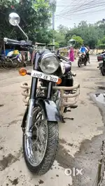 Royal enfield class 350