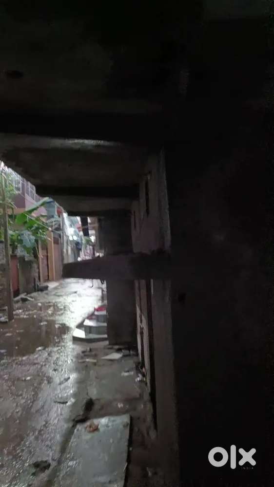 Corner plot road 16 feet sagunamore Satabdi Mall