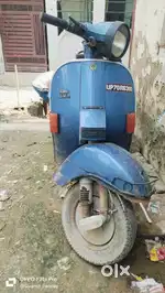 Urgent sale karni hai.
