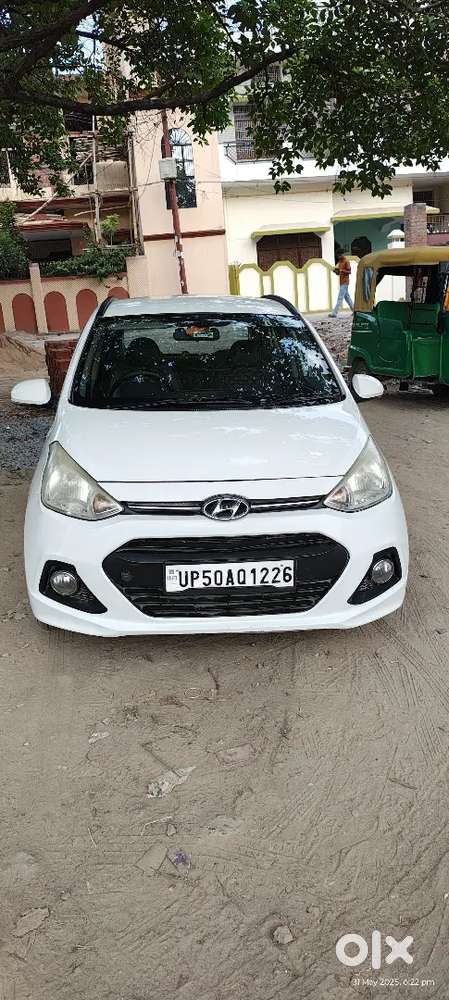 Hyundai Grand i10 2017 Diesel 150000 Km Driven