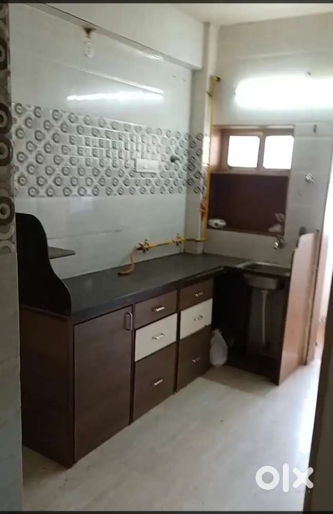 1 BHK RENOVATED FLAT NEAR RACECOURSE RING ROAD