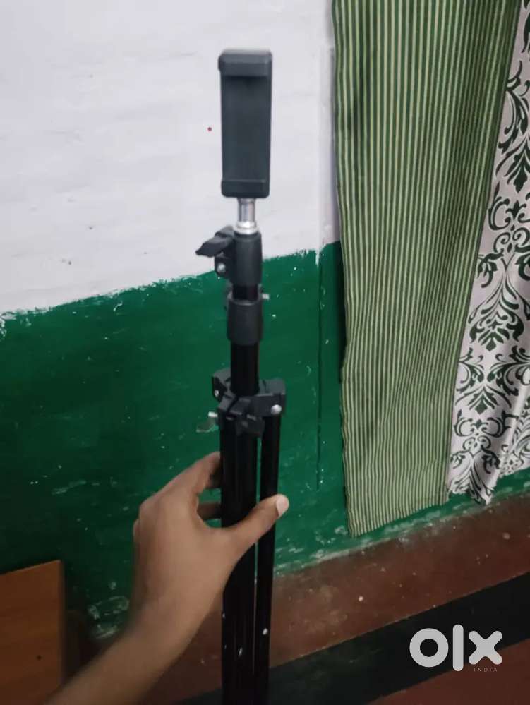 Camera stand