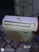 Daikin 1 ton non  inverter 3star