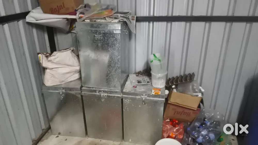 Iron storage box