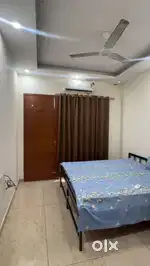 Only for single girl
