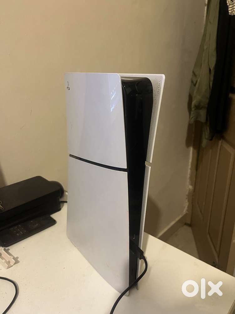 PS5 slim digital 1TB
