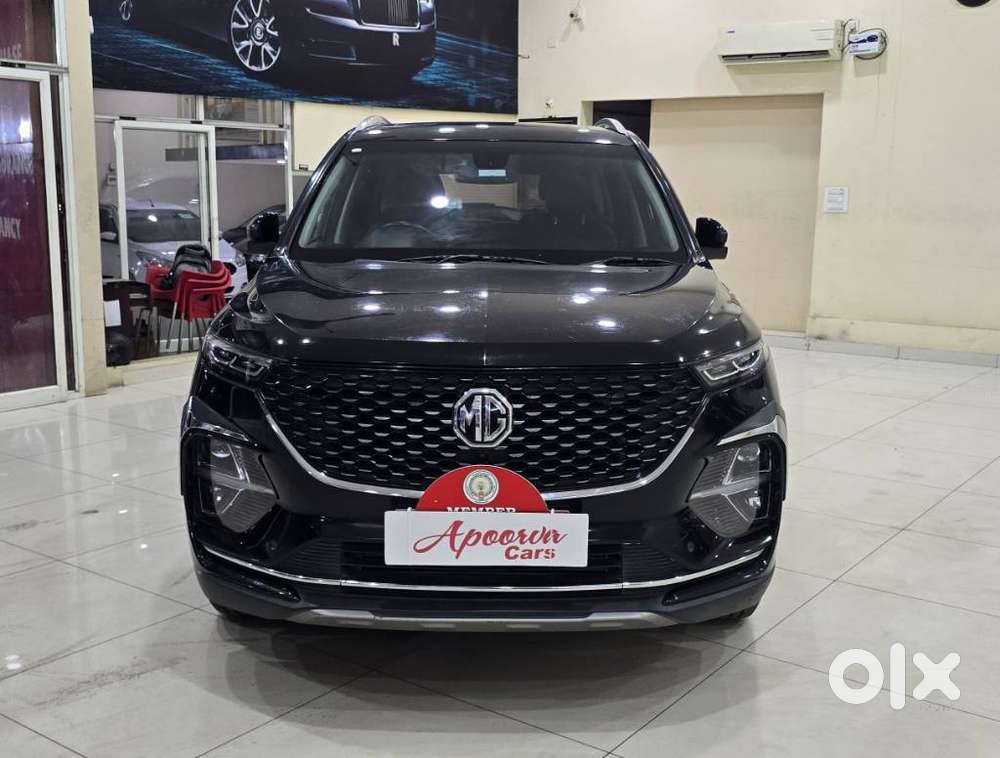 MG Hector Plus Sharp HYBRID Petrol, 2021, Petrol