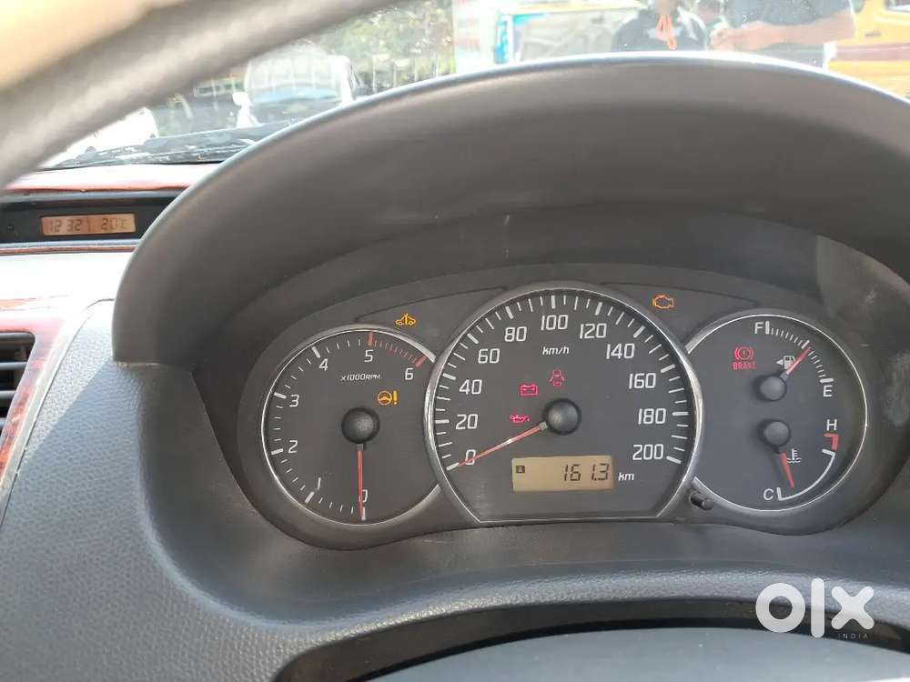 Maruti Suzuki Swift Dzire 2010 Diesel 107000 Km Driven