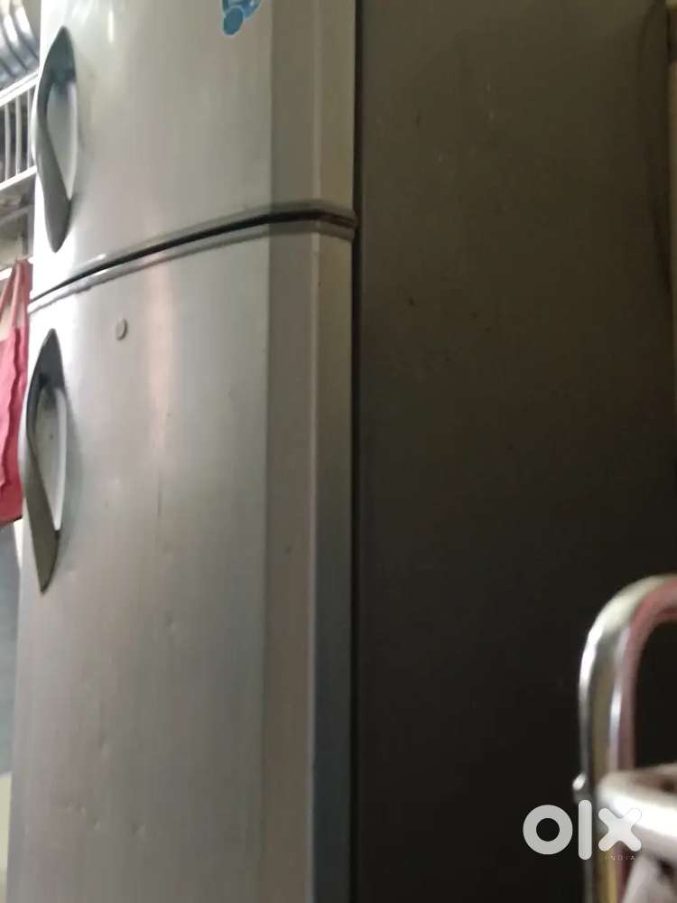 Double door Refrigerator