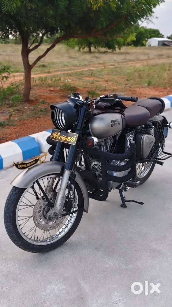 CLASSIC 350 - 2019 MODEL (CARBURETTOR TYPE)