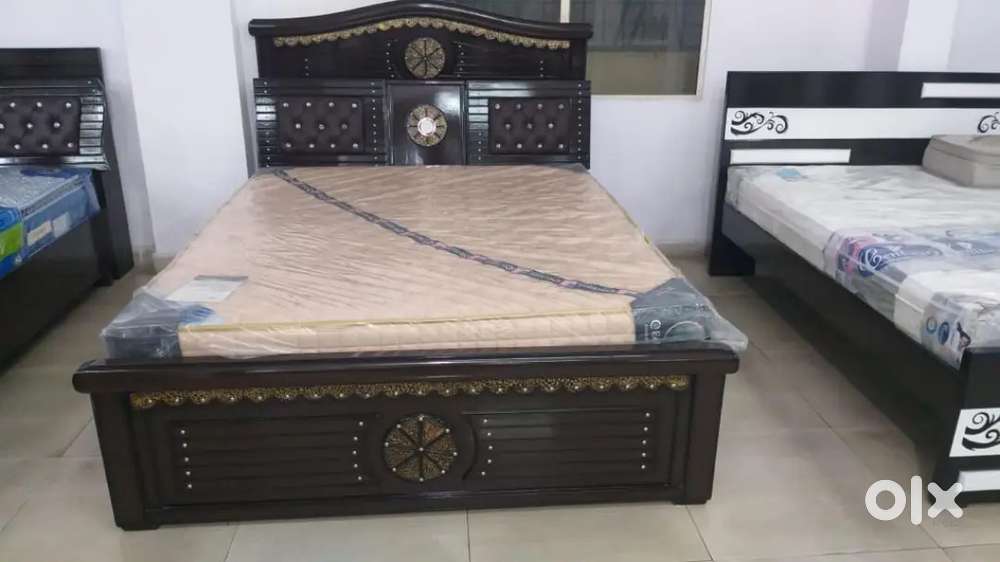 Head box bed available free delivery 5yrs warranty