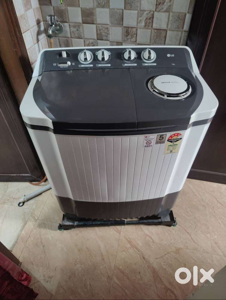 LG Semi Automatic Used Washing Machine - 7kg