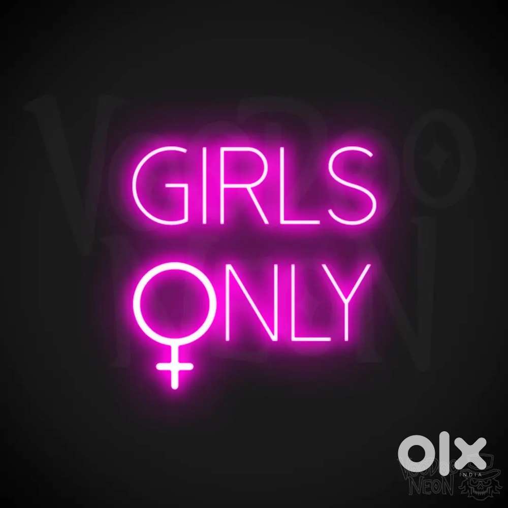 Back office assistant only girl