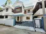 Edappally kunnumpuram Manjummel 4bhk new house near kalamassery