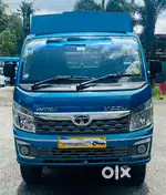 TATA INTRA V30 AC
