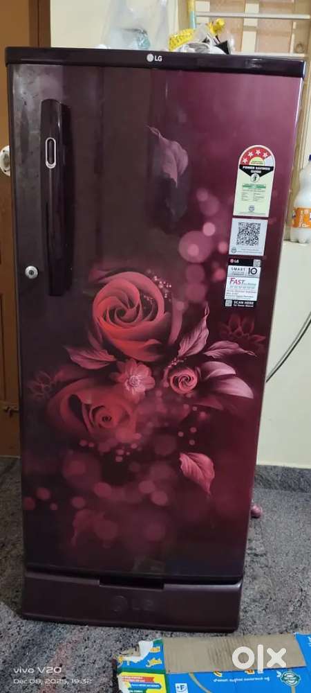 Moving Out sale, Fridge, Gas stove, Mixer and temple for sale urgent