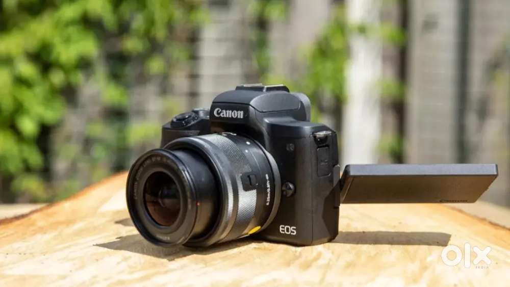 Canon m50 mark 2 mirrorless camera