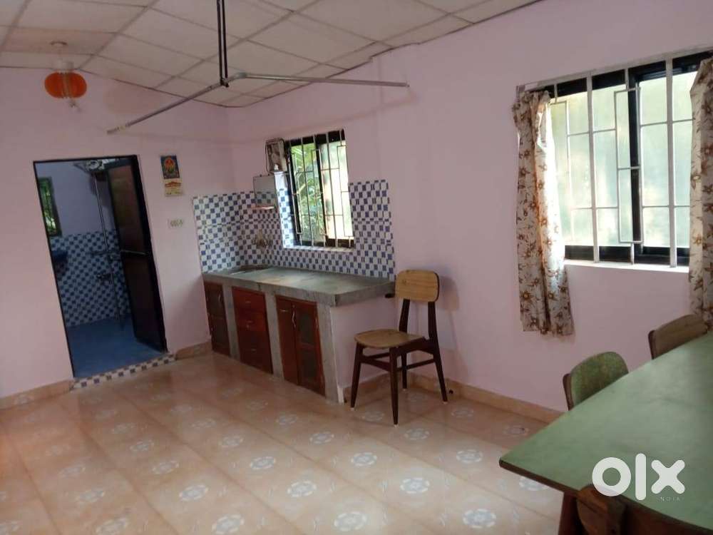 1 bhk house for rent in Camurlim,Bardez